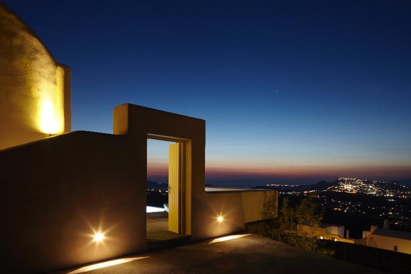 North Santorini A Luxury Spa Hotel Pýrgos Eksteriør billede